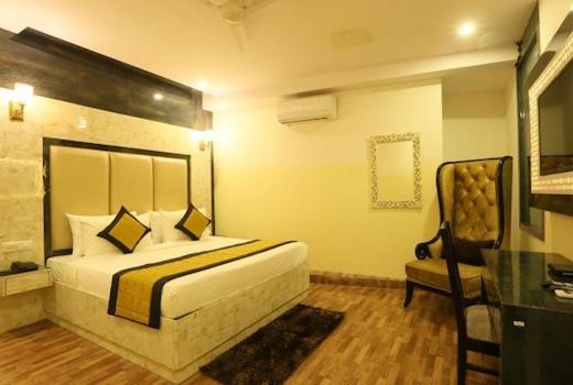 Hotel Plazzo Νέο Δελχί Εξωτερικό φωτογραφία